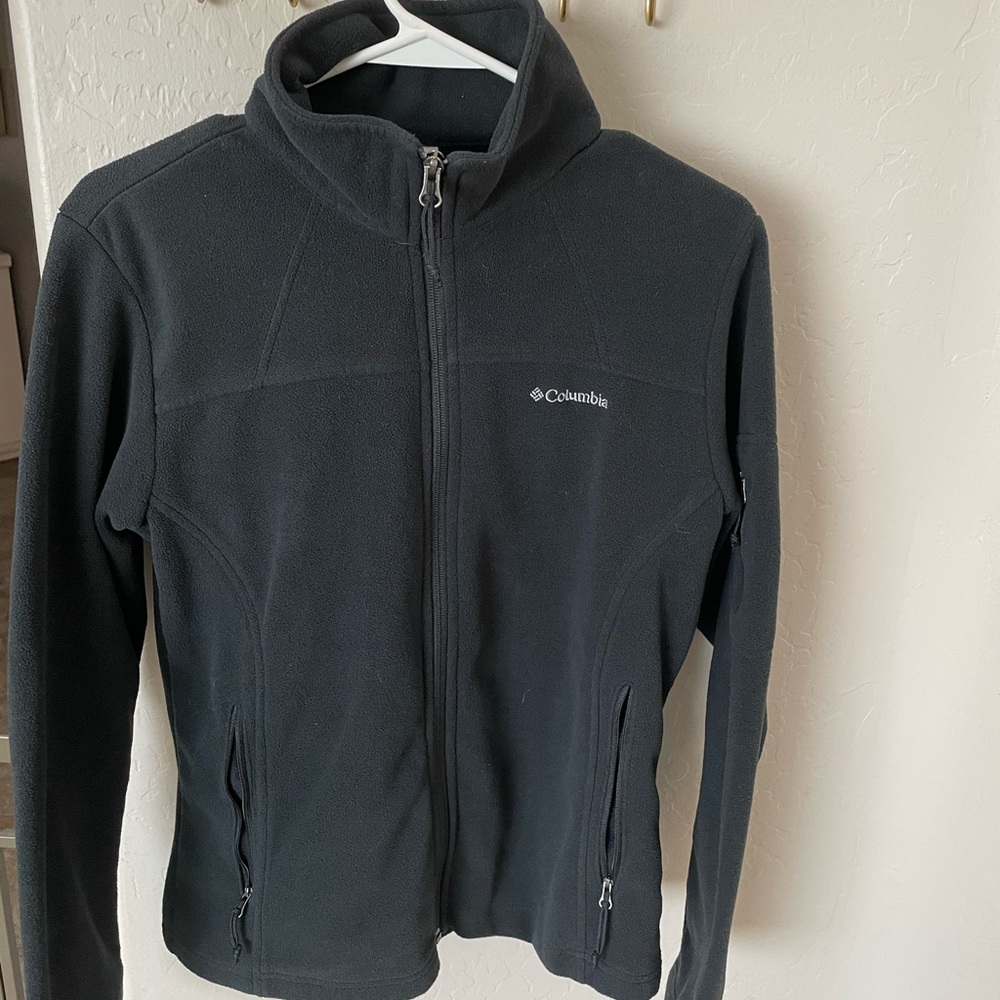 Columbia jacket soft, size M